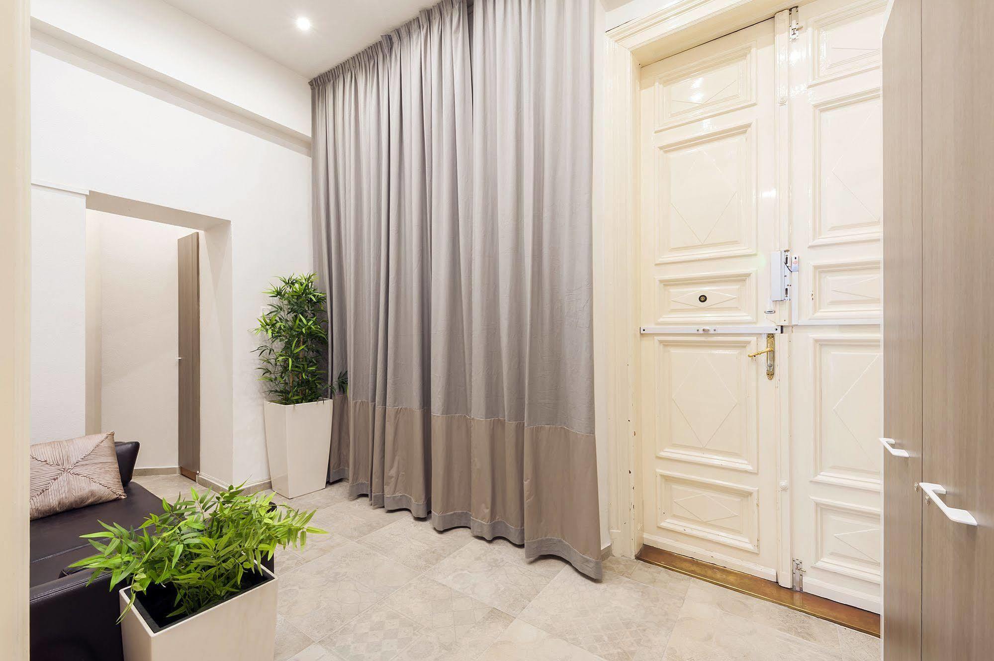 Play Apartments Budapest Exterior foto